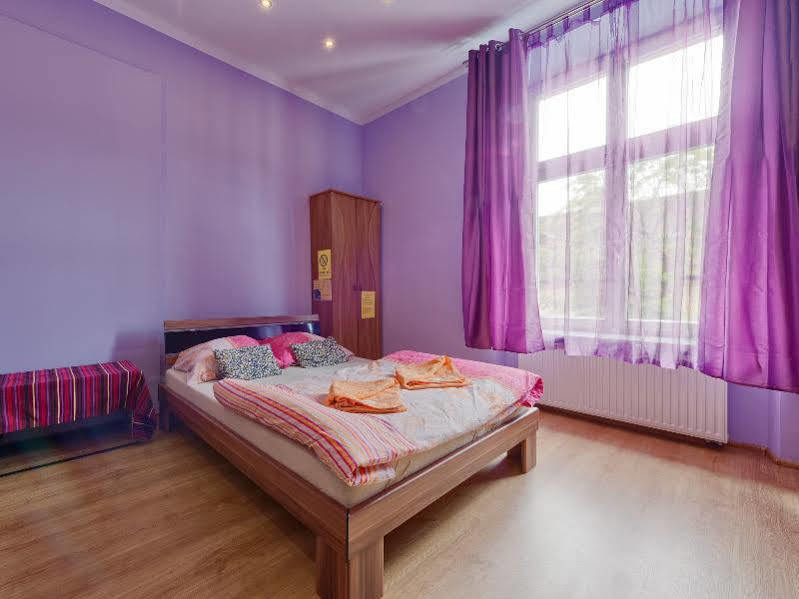 Hostel 70S Cracovie Extérieur photo