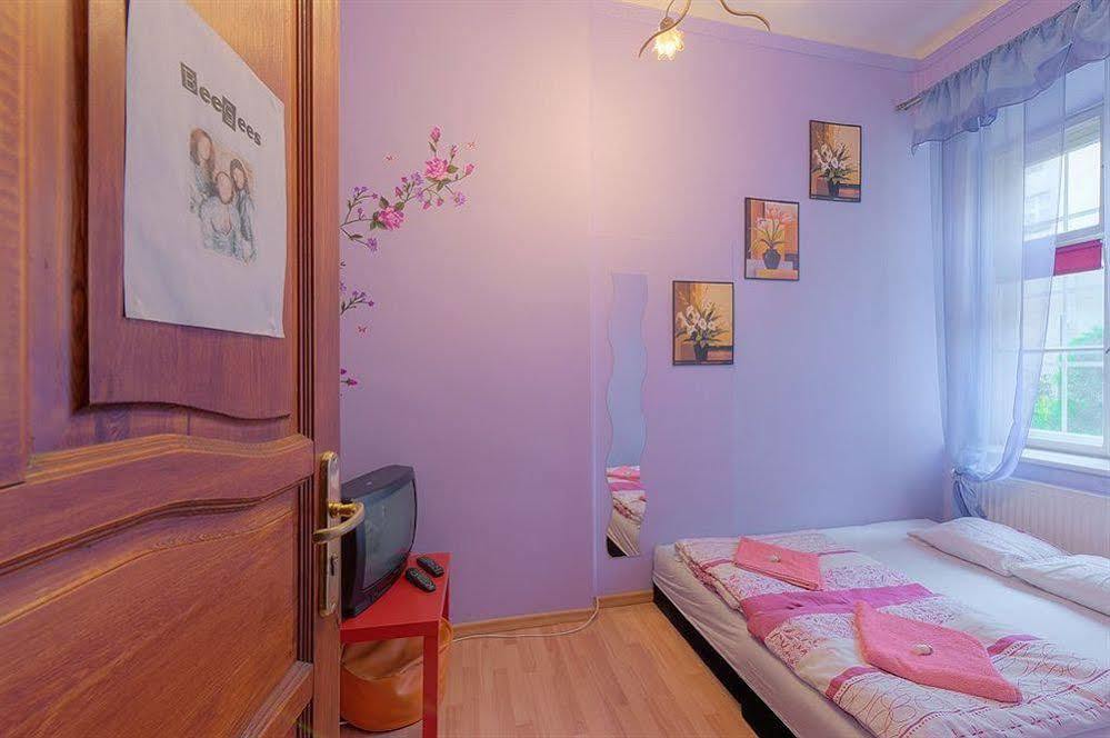 Hostel 70S Cracovie Extérieur photo